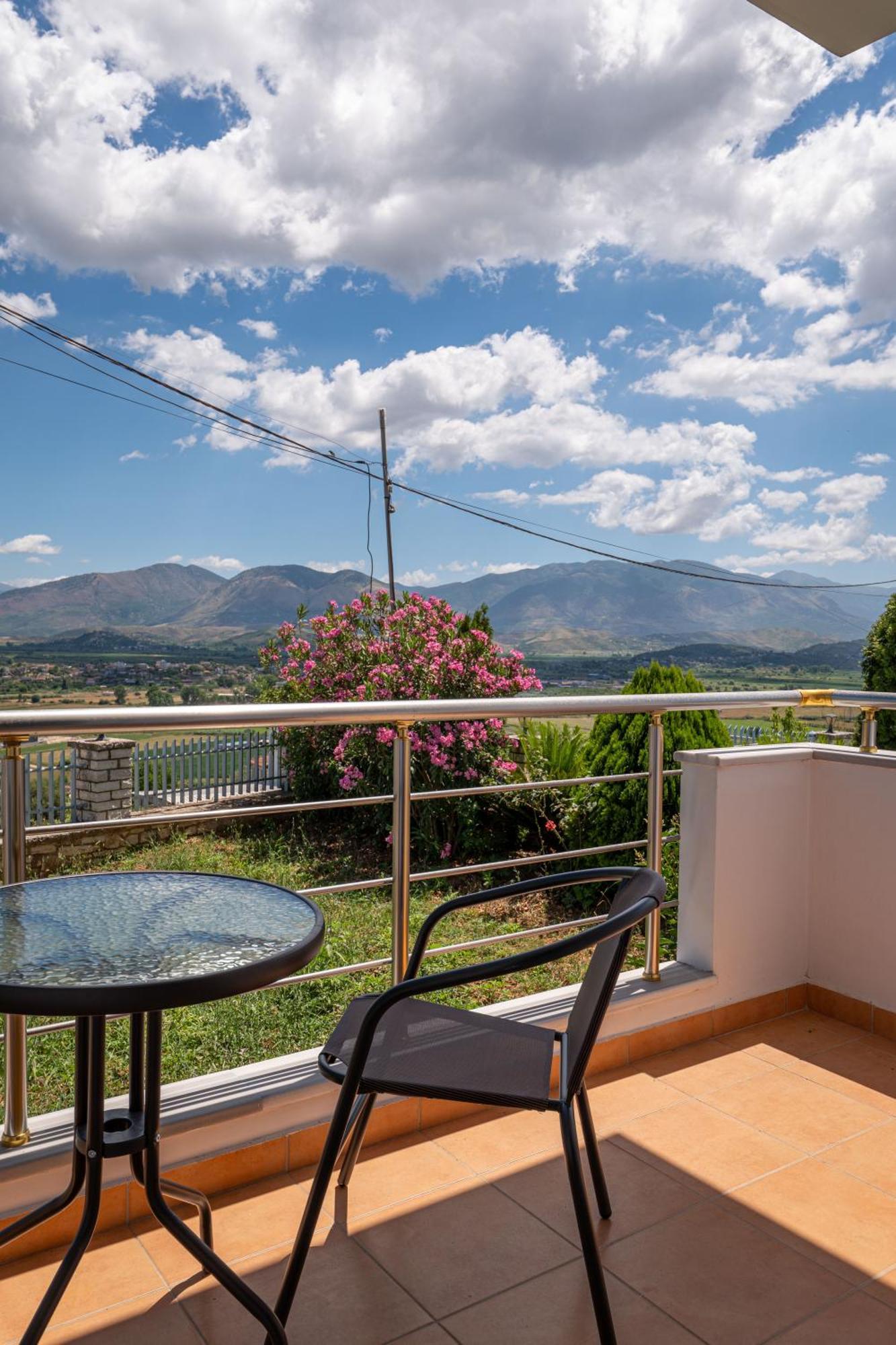 Villa Serenity Sarandë Esterno foto
