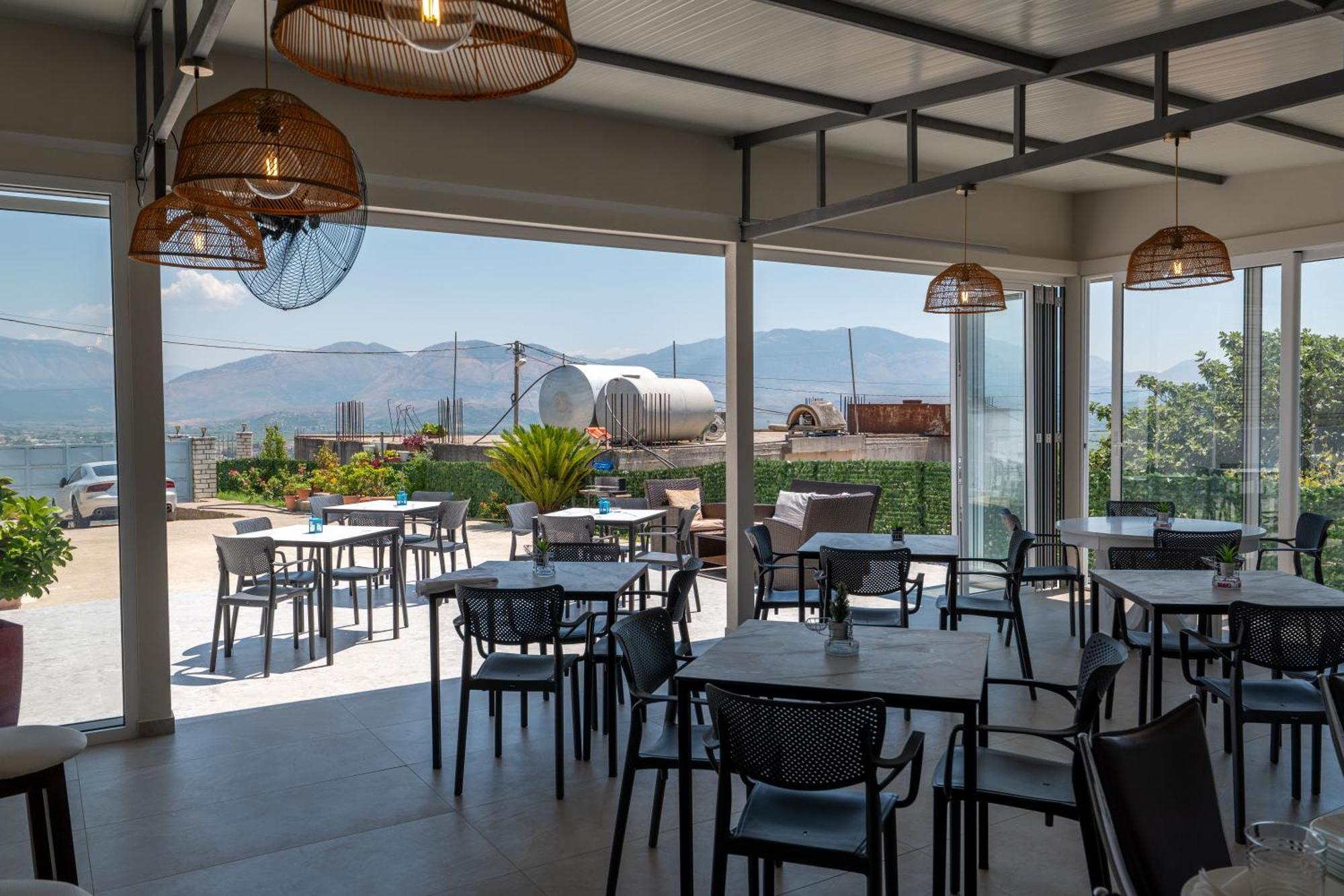 Villa Serenity Sarandë Esterno foto